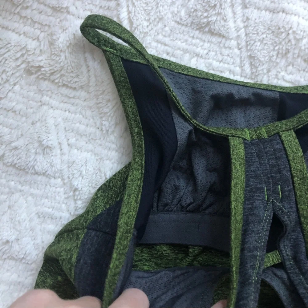 Patagonia Cutaway Green Racerback Workout Tank Top - Picture 6 of 7